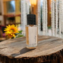 Load image into Gallery viewer, Artisan Perfume & Cologne Spray – 2oz Unisex Fragrance, Gender Neutral