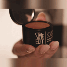 Load image into Gallery viewer, Style Edit Touch Up Powder and Concealer Spray - Red Travel Size Duo