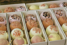 Load image into Gallery viewer, Bath Bomb Gift Sets