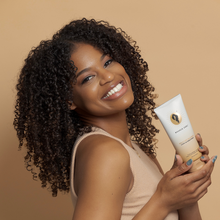 Load image into Gallery viewer, Bounce Curl Moisture Balance Leave-In Conditioner

