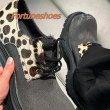 Load image into Gallery viewer, Shallow Patchwork Round Toe Retro Style Platform Shoes
