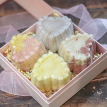 Load image into Gallery viewer, All My Heart Bubble Bomb Gift Set
