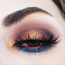 Load image into Gallery viewer, BOLD EYESHADOW PALETTE CP08
