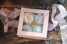 Load image into Gallery viewer, Bath Bomb Gift Sets
