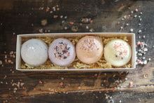 Load image into Gallery viewer, Bath Bomb Gift Sets
