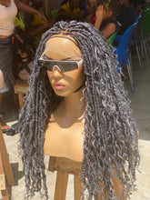 Load image into Gallery viewer, Glueless Distressed Locs Wig - African Queen
