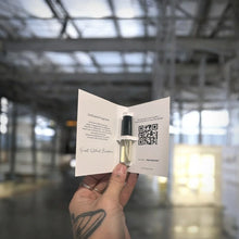 Load image into Gallery viewer, Artisan Perfume &amp; Cologne Spray – 2oz Unisex Fragrance, Gender Neutral
