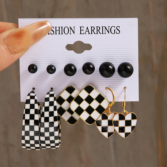 Fashion Jewelry Earrings - Blk/Wht