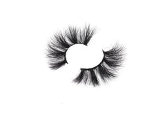 Load image into Gallery viewer, VIP 5D Mink Eyelashes, Classic &amp; 25 mm
