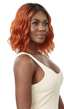 Load image into Gallery viewer, Outre Lace Front Wig - Jalysana

